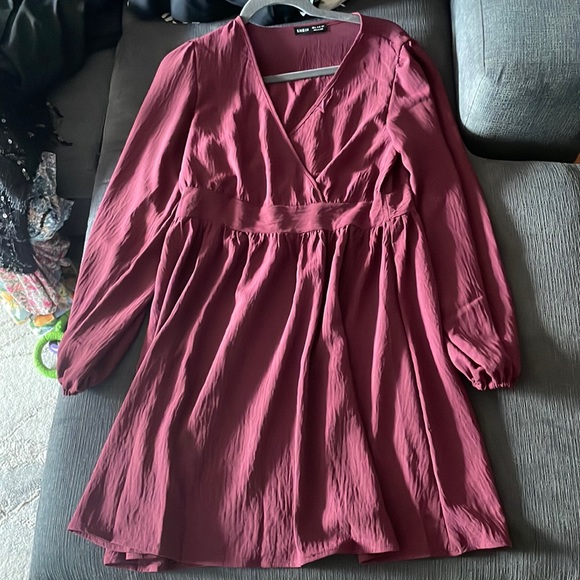 Shein Mini Skater Dress - Picture 1 of 3